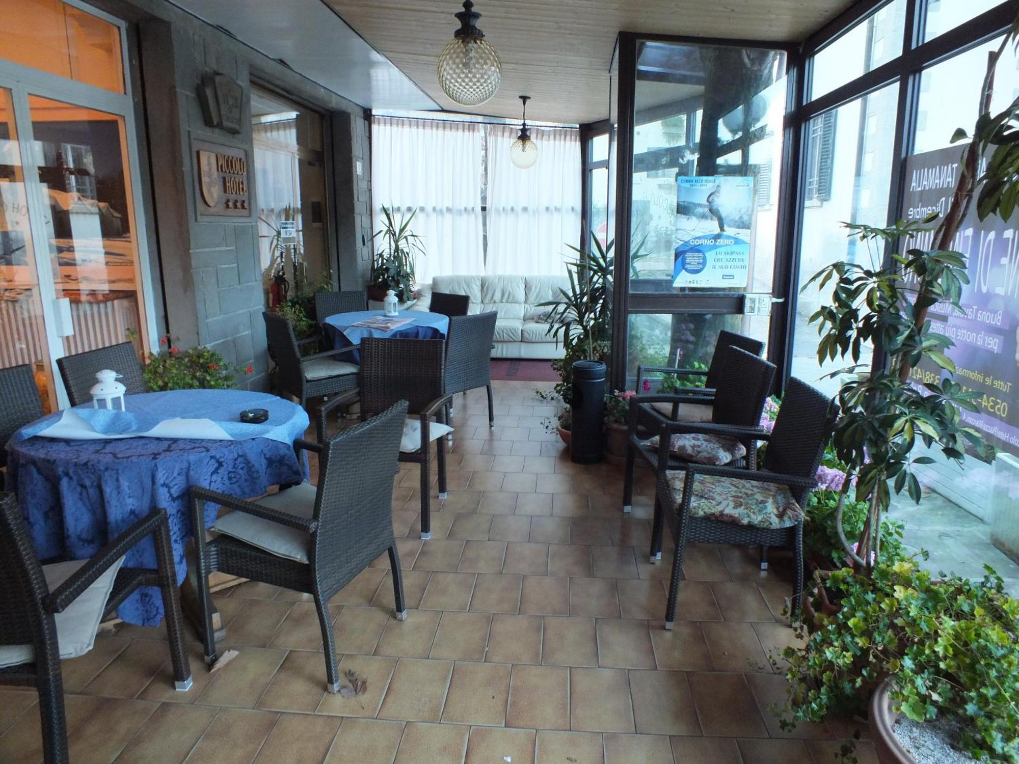 Piccolo Hotel Лиццано-ин-Бельведере Экстерьер фото