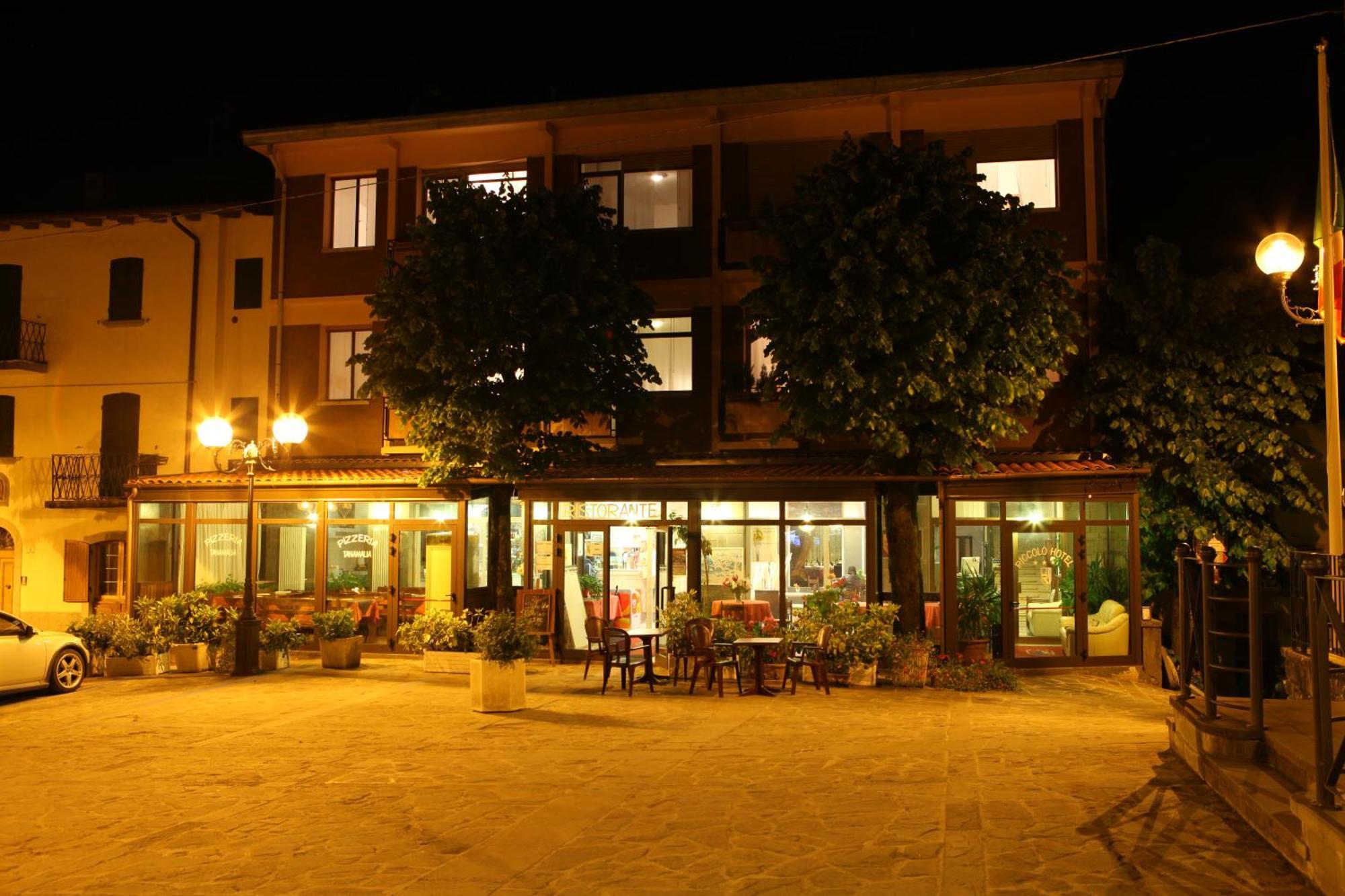 Piccolo Hotel Лиццано-ин-Бельведере Экстерьер фото